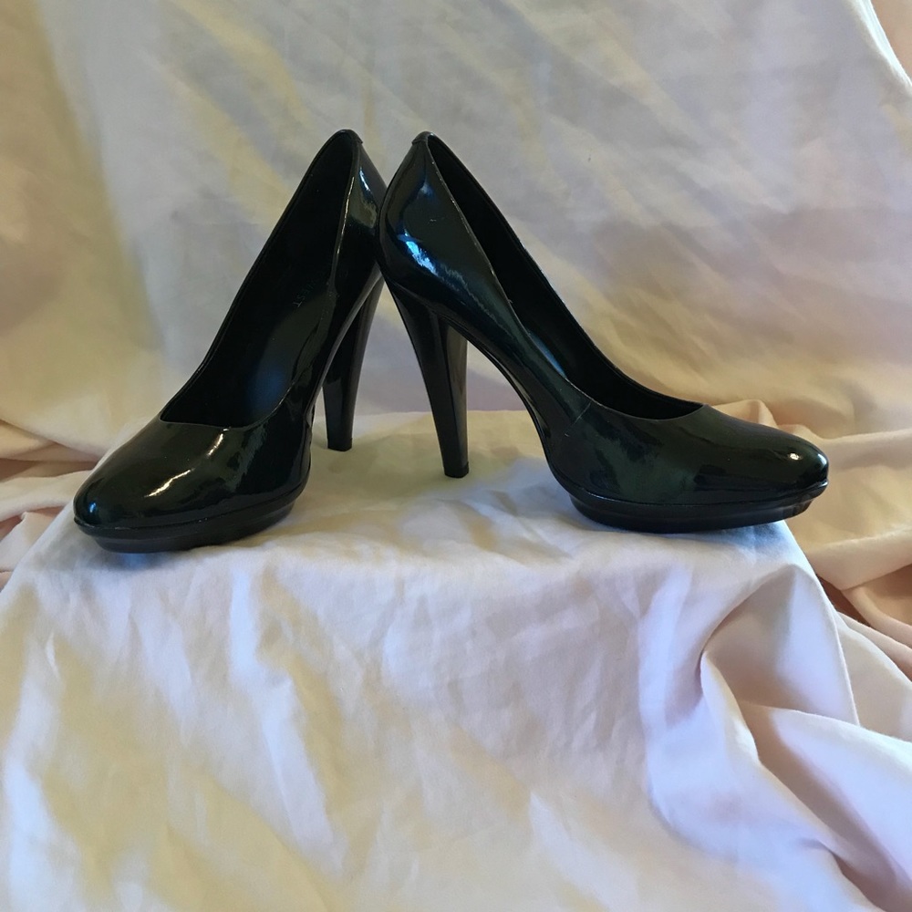 Black heels